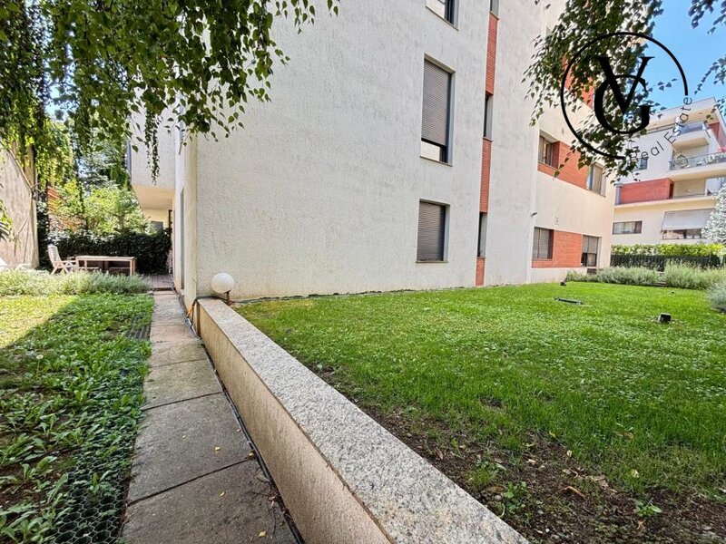 Strada Washington ap. 4 camere cu gradina proprie, loc de parcare inclus